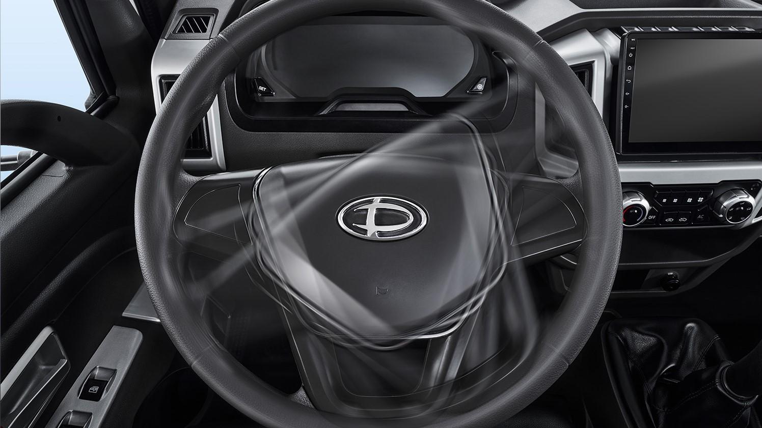 Vô lăng đầm chắc và chân thực